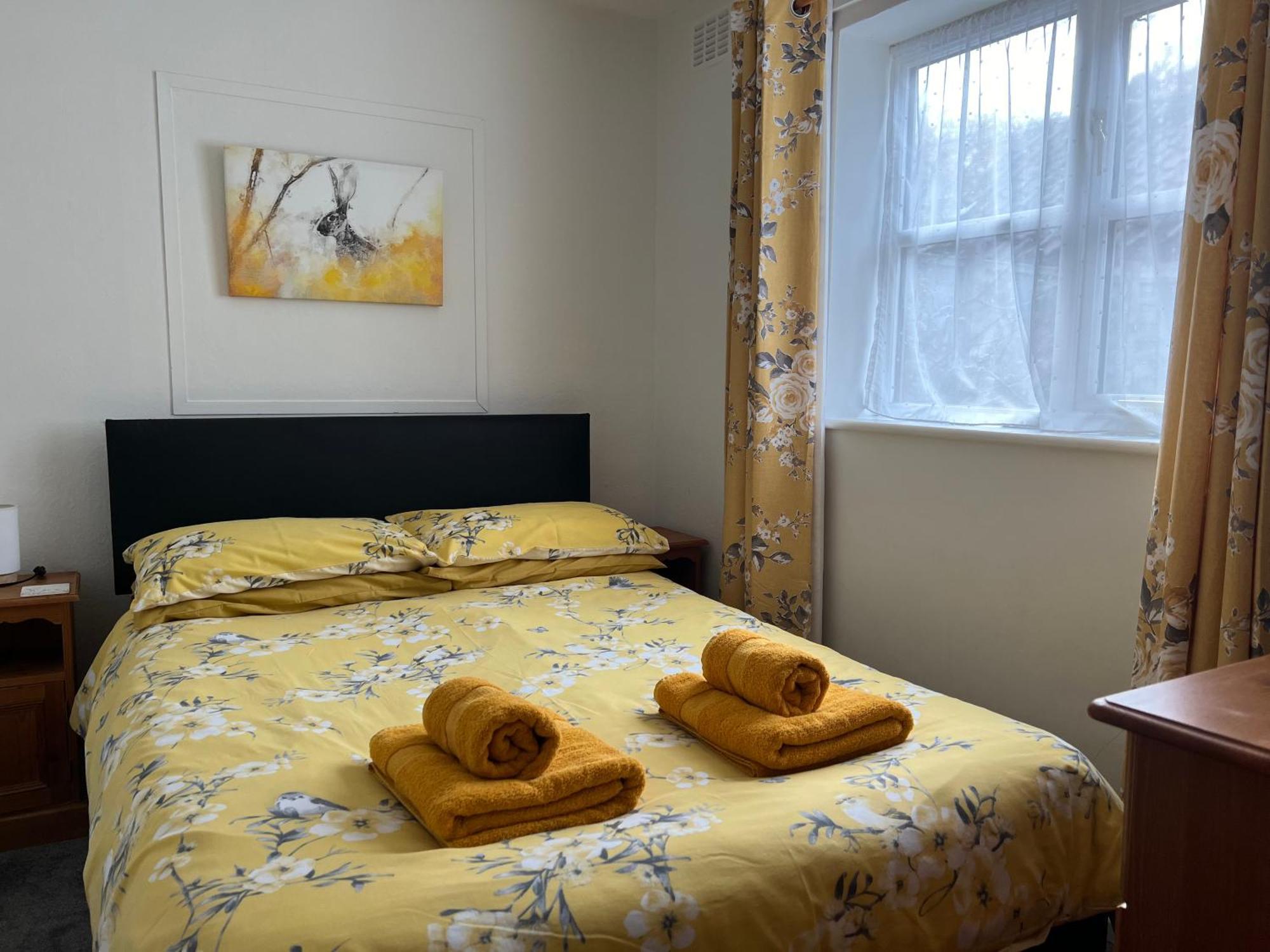 Forestry Cottage. Hot Tub, Open Fire, Dog Friendly Gaywood Экстерьер фото
